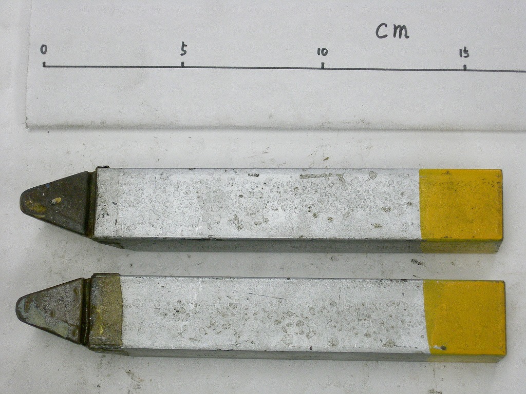 切削工具　バイト　36-4　25角　UTi20 黄色