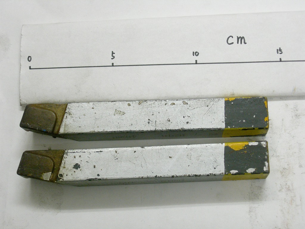 切削工具　バイト　31-3　19角　UTi20　黄色　ハイカット